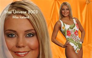 Miss Universe 2003